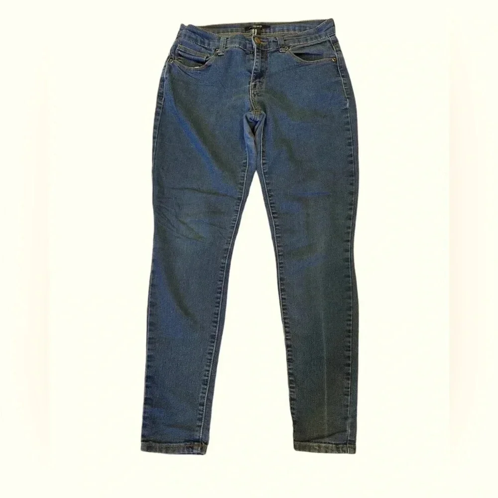 Forever 21 Dark Wash Skinny Jeans Mid Rise Stretch Y2K Denim Women’s Size 26